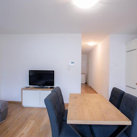 Apartment Bistra كْرانْيِسكا غورا المظهر الخارجي الصورة
